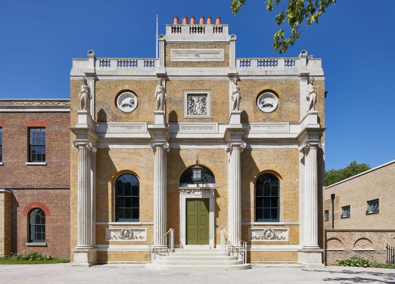 Pitzhanger Manor & Gallery Visitor Experience Volunteers