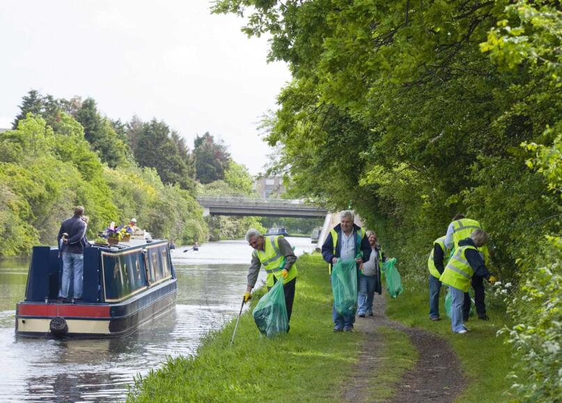 How to Plan a Community Clean Up